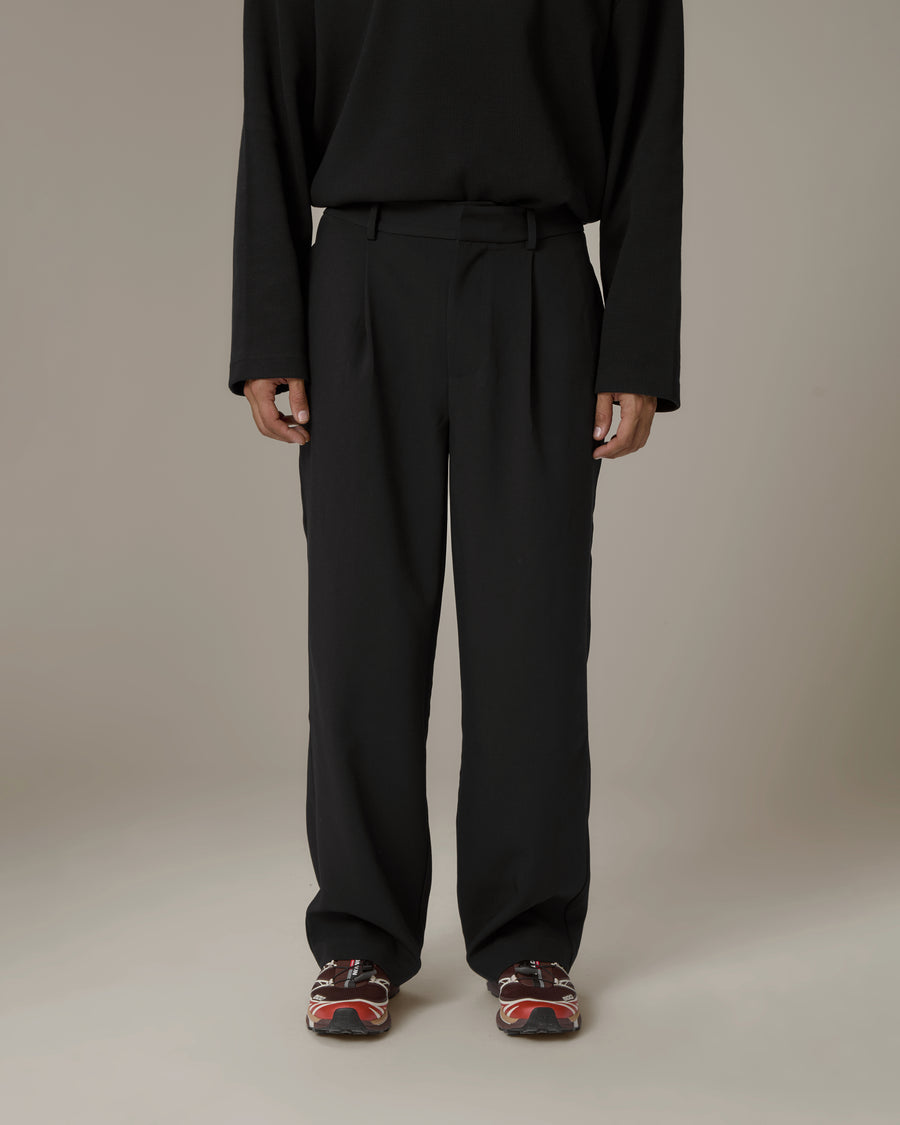 Dart Pleated Trouser