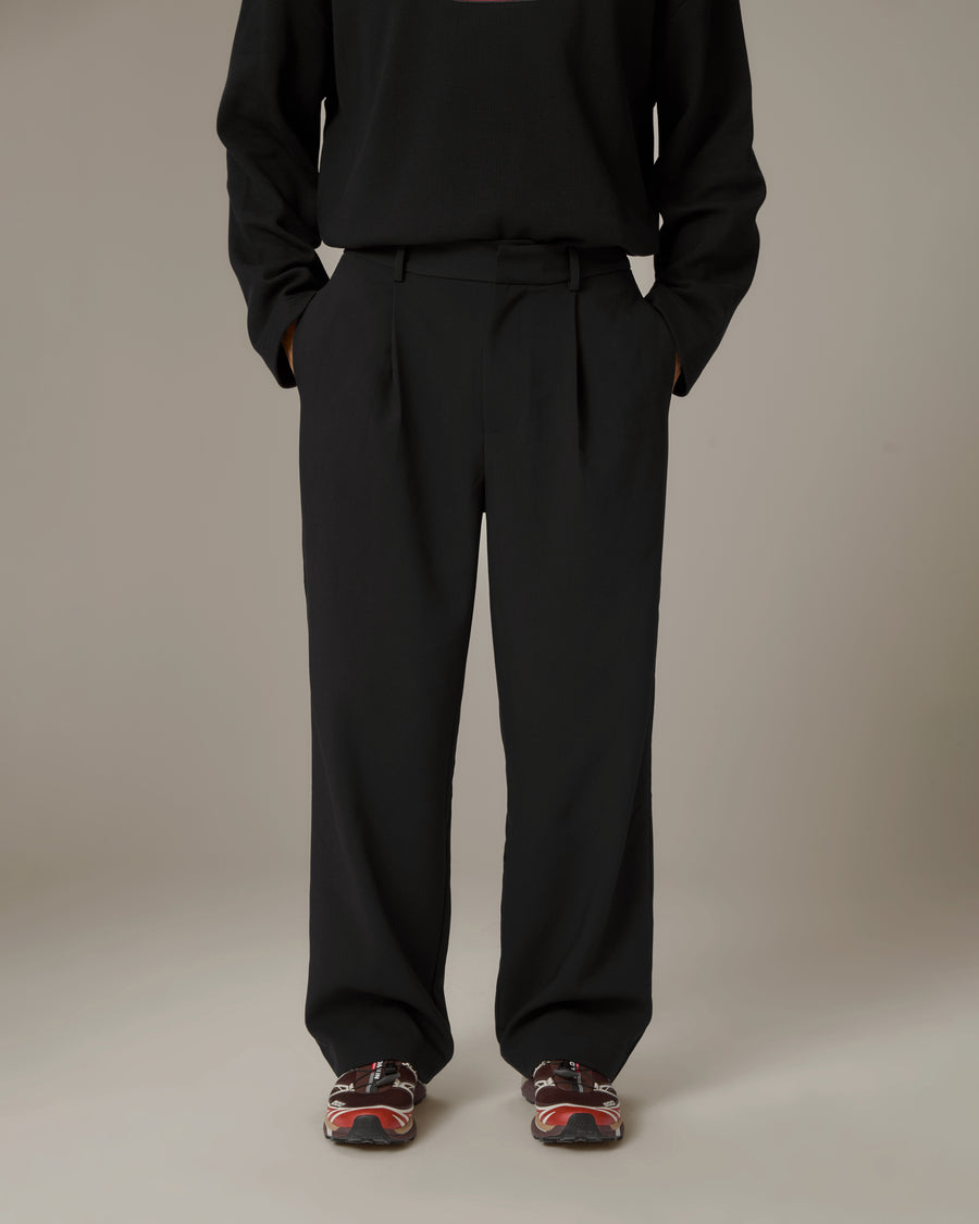 Dart Pleated Trouser