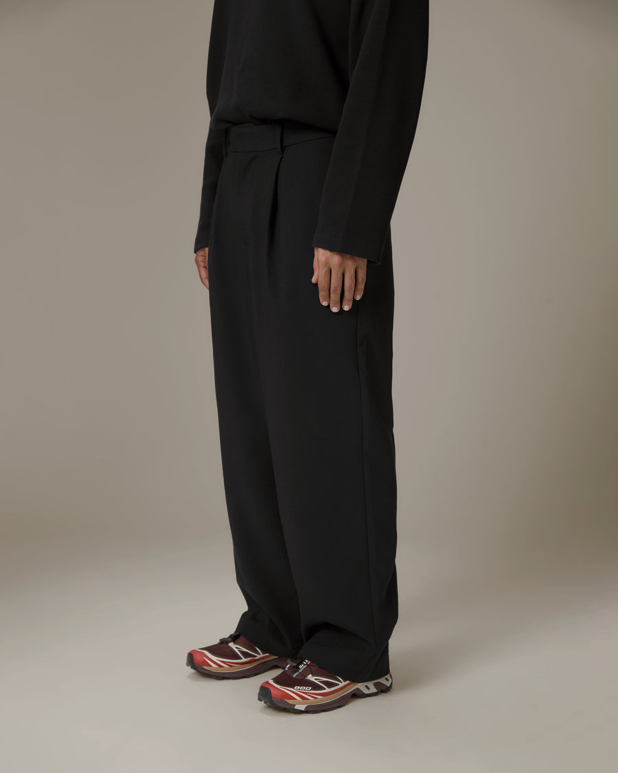 Dart Pleated Trouser